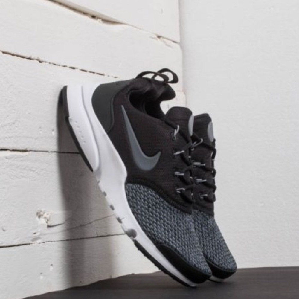 Nike Presto Fly SE